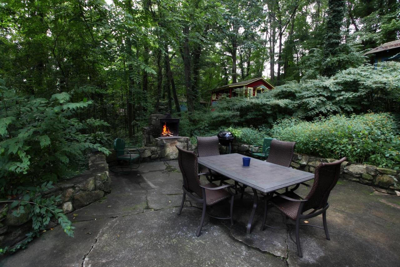 The Pines Cottages Woodfin Exteriér fotografie