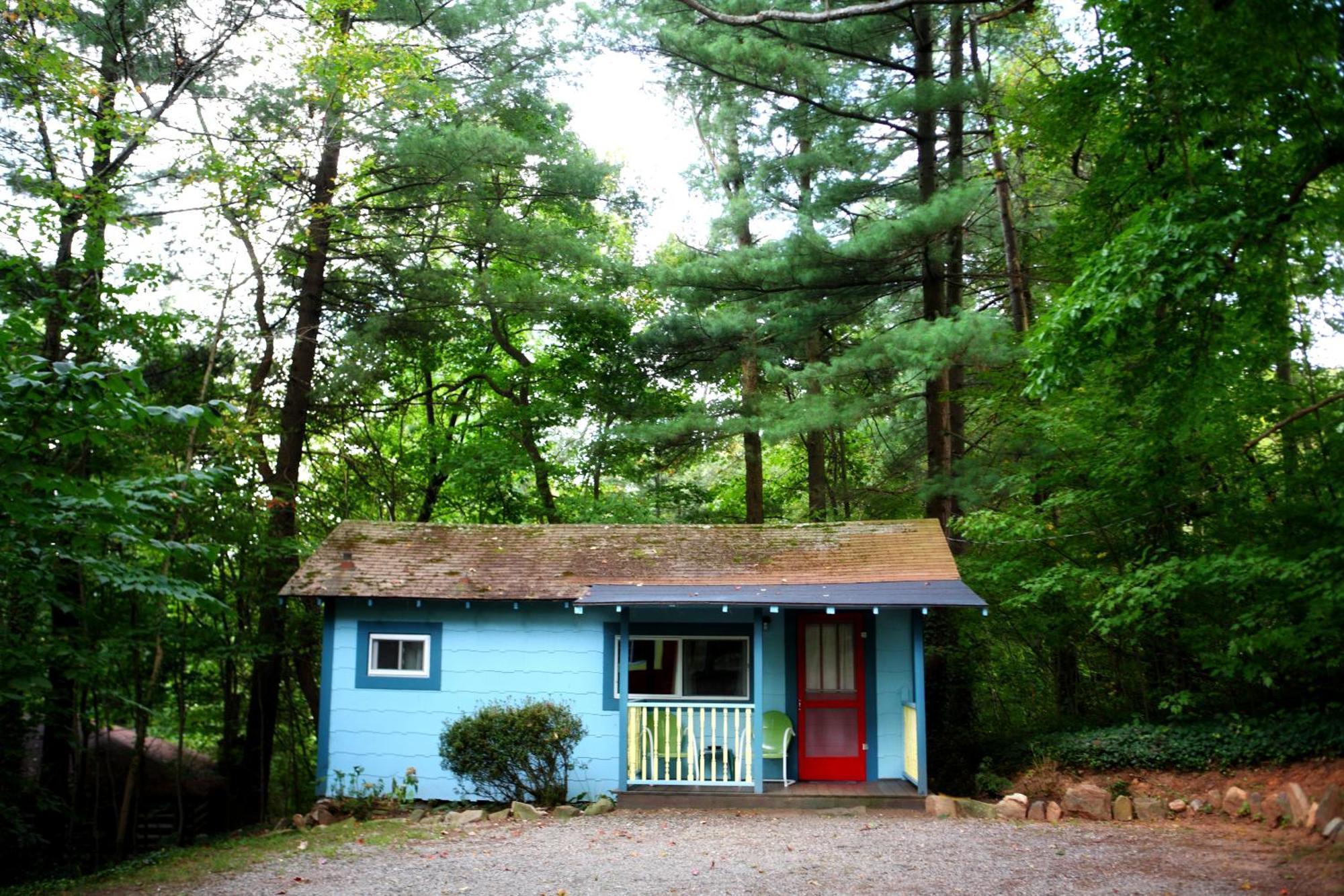 The Pines Cottages Woodfin Exteriér fotografie