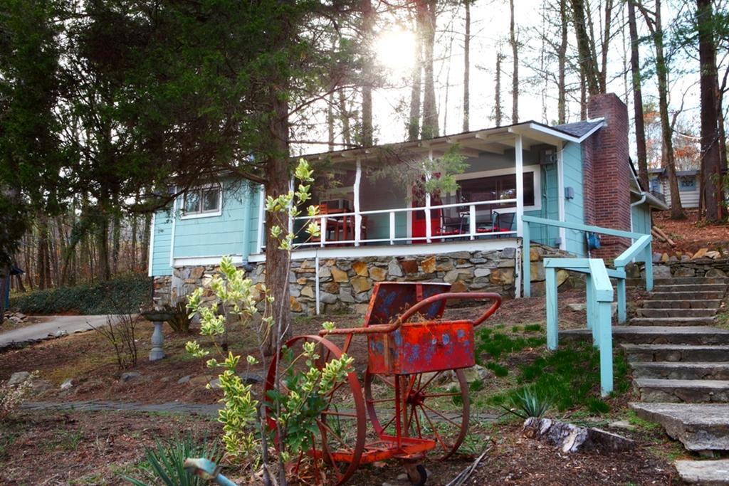 The Pines Cottages Woodfin Exteriér fotografie