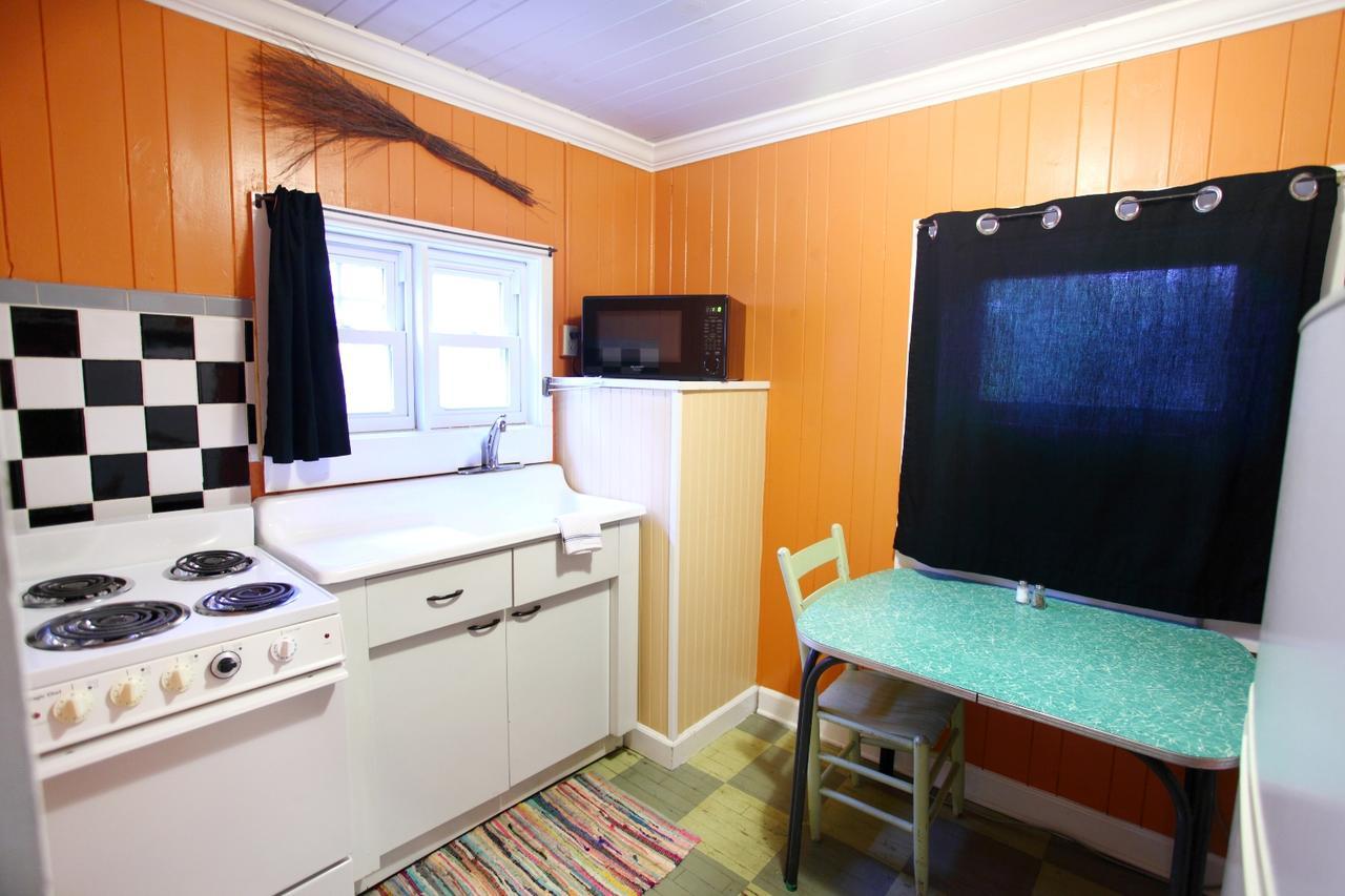 The Pines Cottages Woodfin Exteriér fotografie